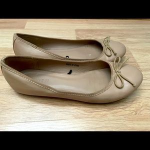 Soft Pink/Beige Flats with Bow